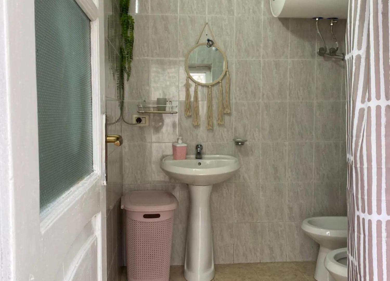Vila Llulla Kruje Homestay